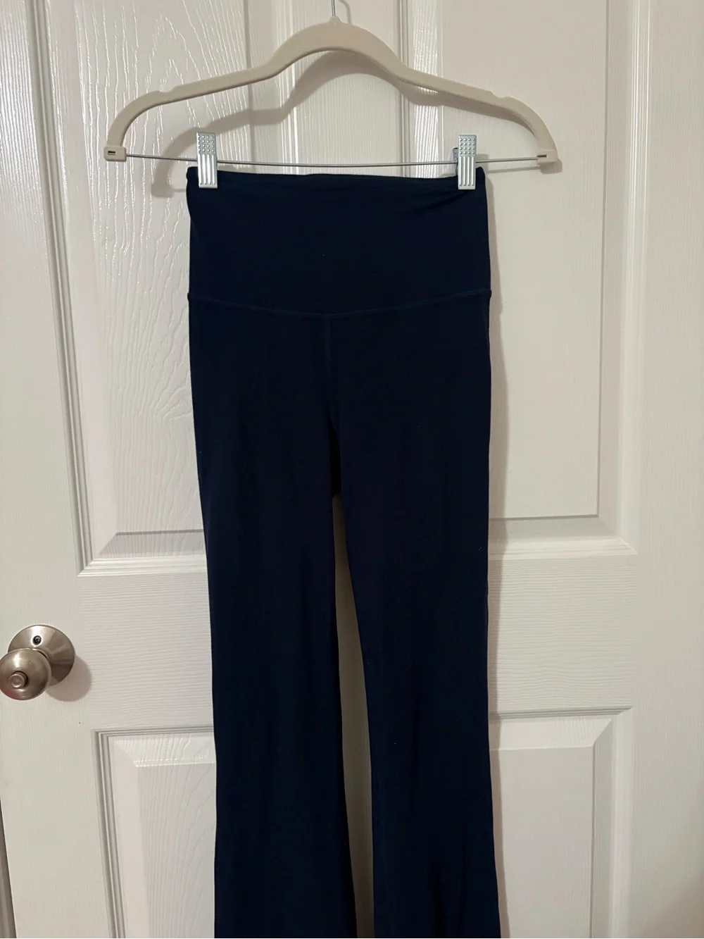 lululemon athletica Dark Navy Active Leggings Worn a couple times